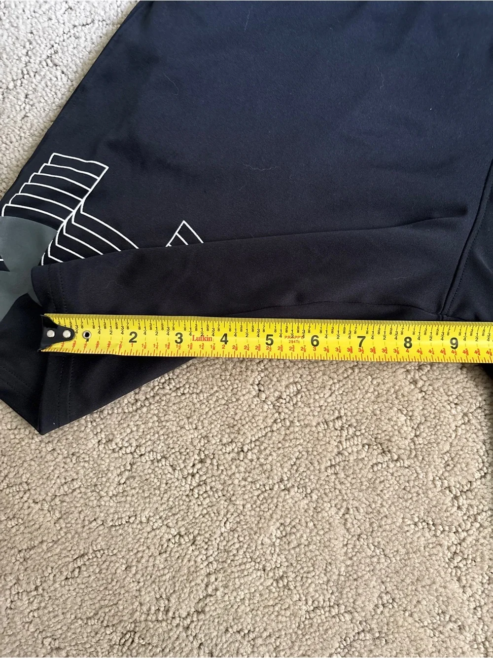 Under Armour Black Youth XL Performance Shorts - Picture 4 of 5